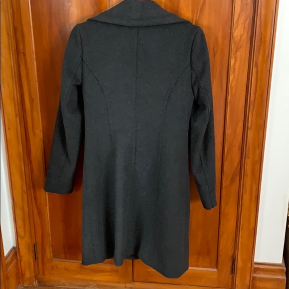 Wool winter coat - Picture 2 of 3